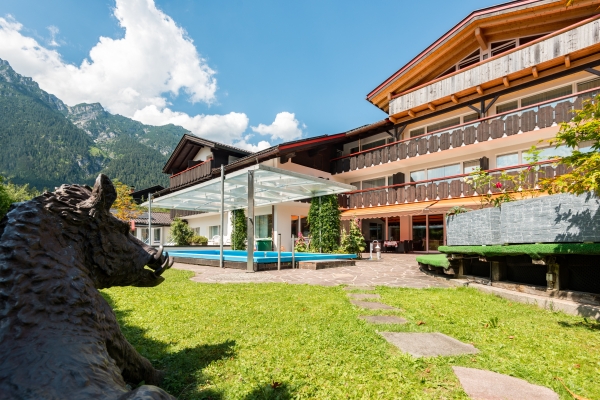 Hotel Rheinischer Hof (Garmisch-Partenkirchen)